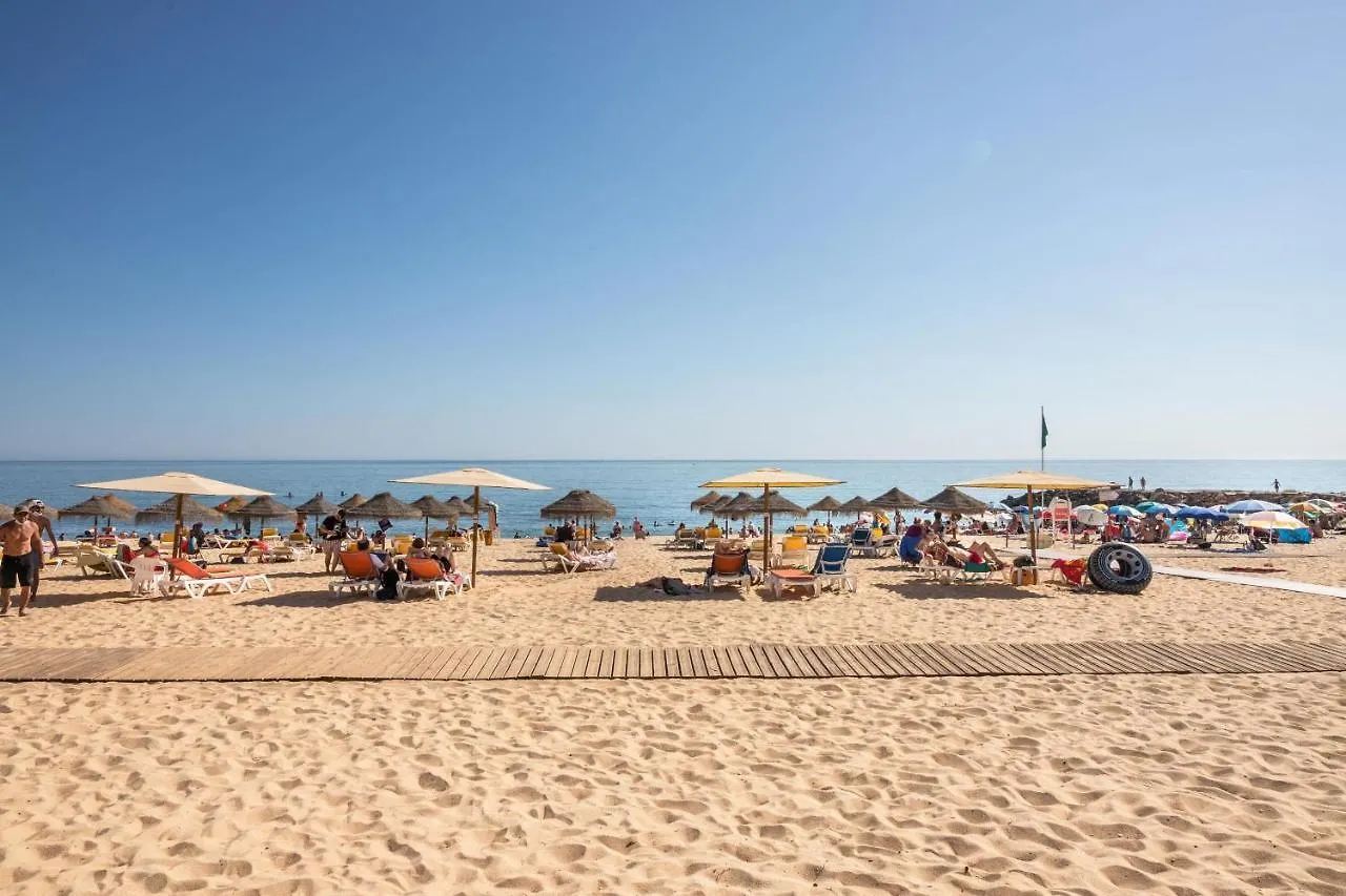 Regueiro Quarteira Beach Apartment