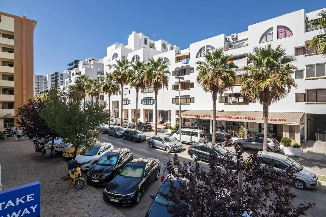 Regueiro Quarteira Beach Apartment Portugal